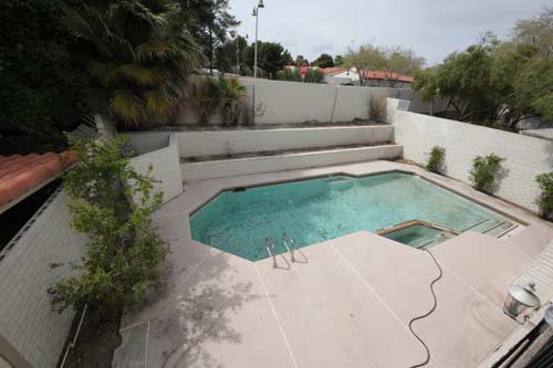 Husets pool på Spanish Oaks i Las Vegas Hus och pool i Las Vegas