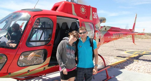 Helikopter över Grand Canyon